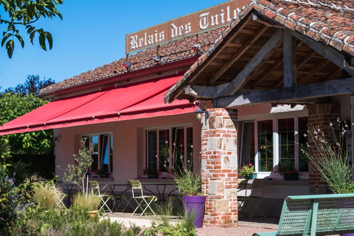 Le Relais Des Tuileries Hotel Sereilhac Kültér fotó