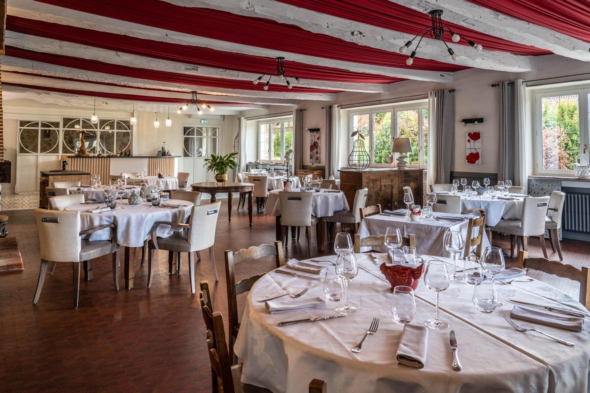 Le Relais Des Tuileries Hotel Sereilhac Kültér fotó
